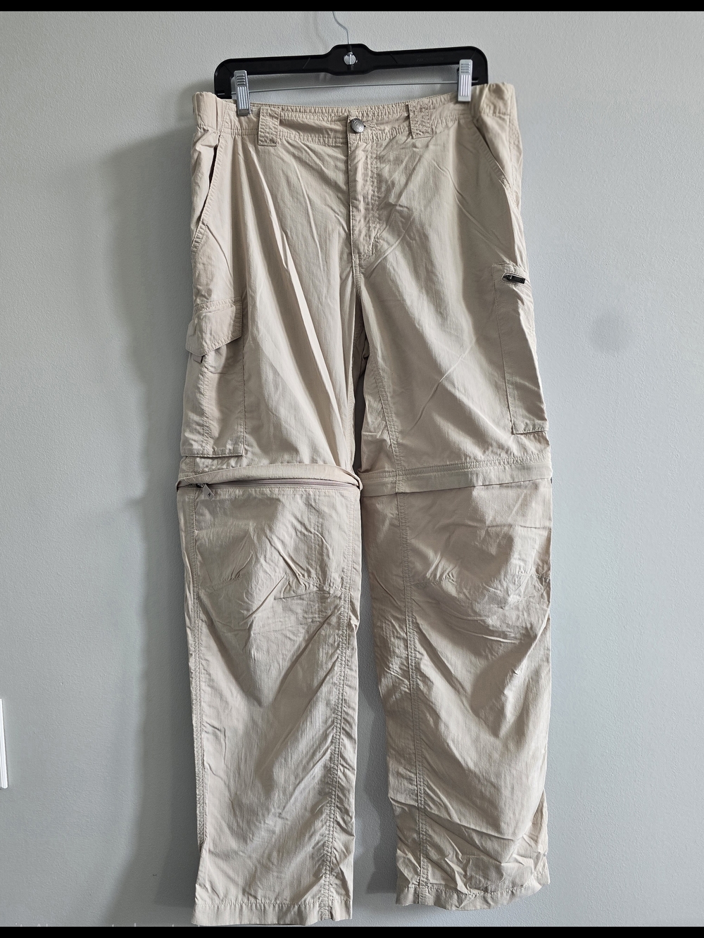 Columbia Omni Shade Convertible Cargo Hiking Pants Men's 34x32 Beige Zip Off